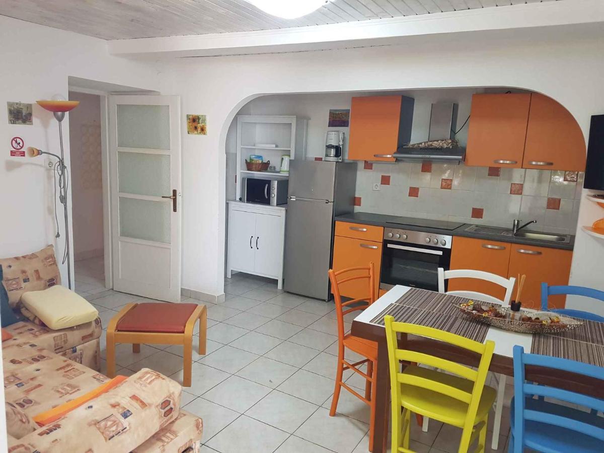Dobrinj Apartment 2 Ngoại thất bức ảnh